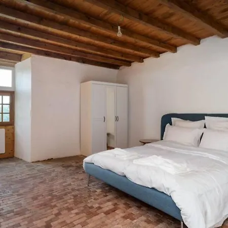 Apartment La Vie De Chateau , Or Du Temps Ars-sur-Formans